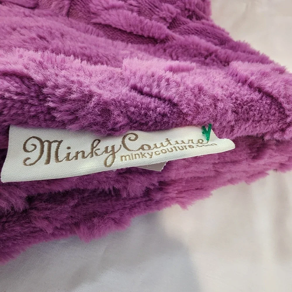 Minky Couture 29x29 Blanket. Lap Blanket. Kid Blanket. Soft.